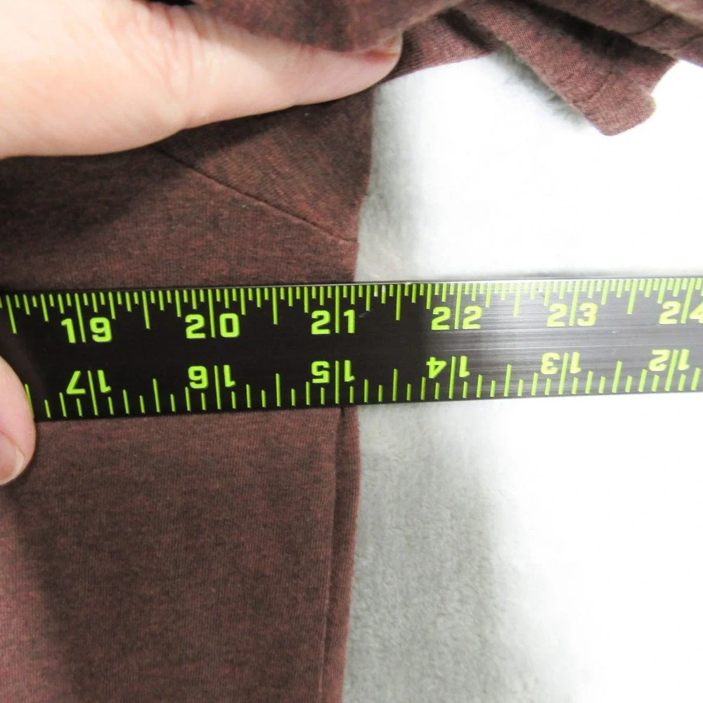 prAna Mens Llama Graphic T-Shirt Large Como Te Llama Heathered Rust Brown